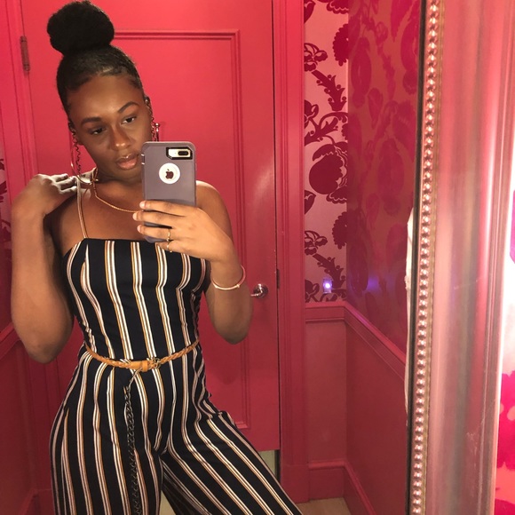 ๐Meet Your Posher, Jami๐ - Picture 12 of 16